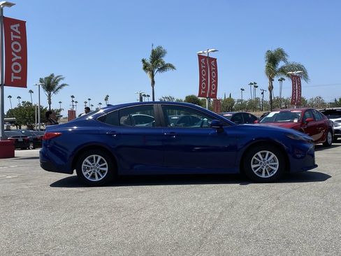 Certified 2025 Toyota Camry LE FWD image 40