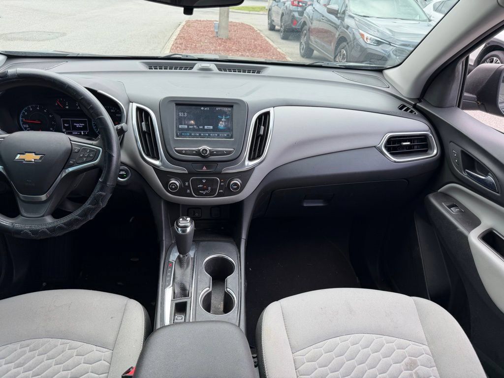 Used 2018 Chevrolet Equinox LS FWD image 21