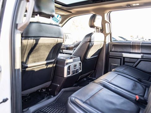 Used 2017 Ford F150 Lariat w/ Equipment Group 502A Luxury image 32