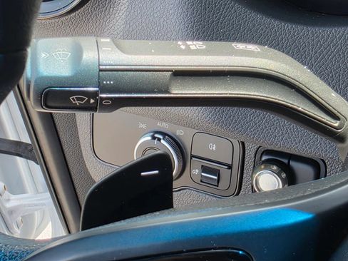 Used 2021 Mercedes-Benz Sprinter 2500 image 17