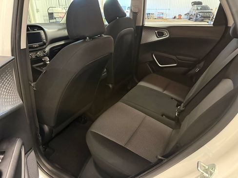 Used 2022 Kia Soul LX w/ Technology Package FWD image 24
