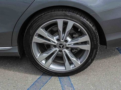 Used 2017 Mercedes-Benz C 300 Sedan image 10