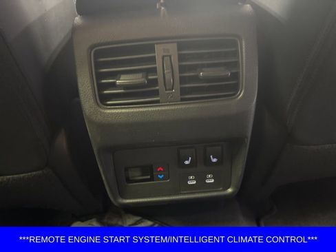 Certified 2024 Nissan Rogue Platinum w/ Platinum Premium Package FWD image 5