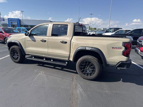 Used 2023 Chevrolet Colorado Trail Boss w/ Technology Package AWD/4WD image 6