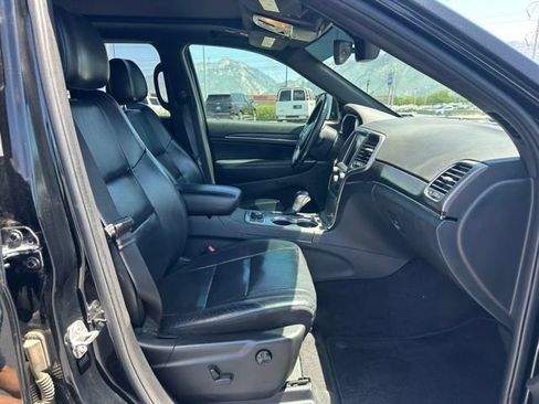 Used 2018 Jeep Grand Cherokee Limited w/ Luxury Group II AWD/4WD image 32
