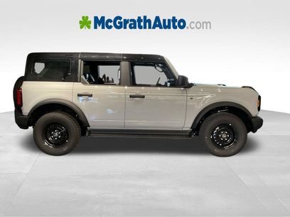 New 2026 Ford Bronco Big Bend w/ Black Appearance Package