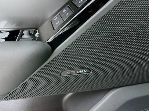 New 2026 Land Rover Range Rover Velar S AWD/4WD image 21