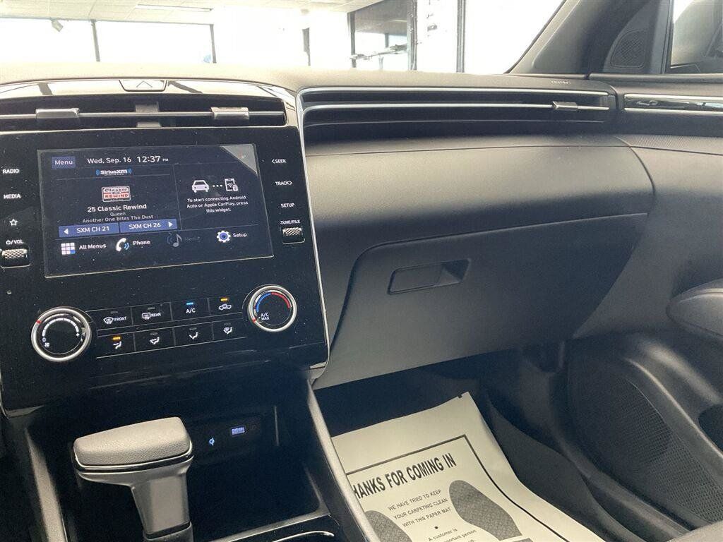 Used 2023 Hyundai Santa Cruz SEL w/ Activity Package AWD/4WD image 17
