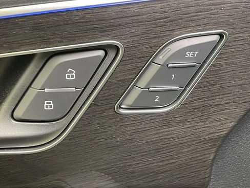 New 2026 Audi Q8 Premium Plus image 36