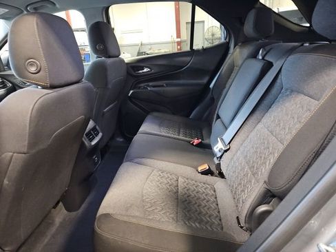 Used 2023 Chevrolet Equinox LT FWD image 23