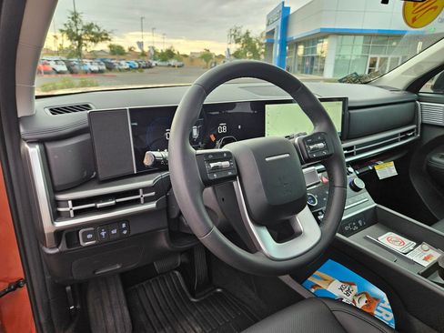 Used 2025 Hyundai Santa Fe XRT AWD/4WD image 17