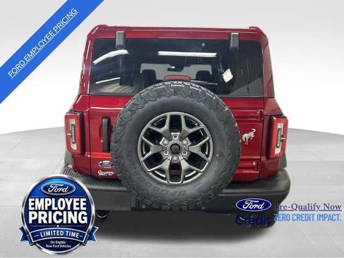 New 2025 Ford Bronco Badlands AWD/4WD image 4