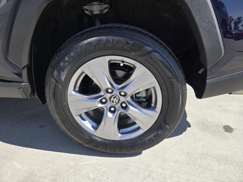 Used 2023 Toyota RAV4 XLE image 30