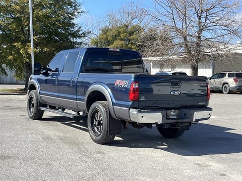 Used 2013 Ford F250 Lariat w/ Chrome Pkg image 3