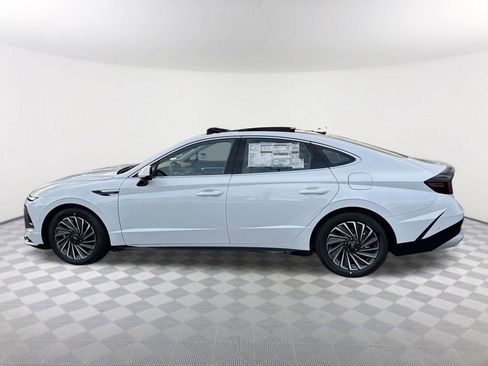 New 2026 Hyundai Sonata Limited image 8