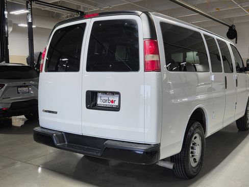 Used 2017 Chevrolet Express 2500 LS image 11