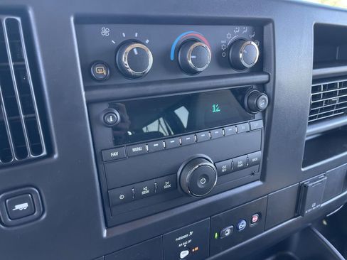 New 2025 GMC Savana 3500 LS RWD image 13