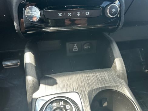 Used 2024 Ford Escape ST-Line w/ Tech Pack #1 AWD/4WD image 33