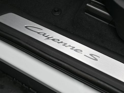 New 2026 Porsche Cayenne S AWD/4WD image 14