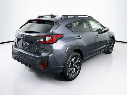 Used 2025 Subaru Crosstrek 2.0i Premium image 9