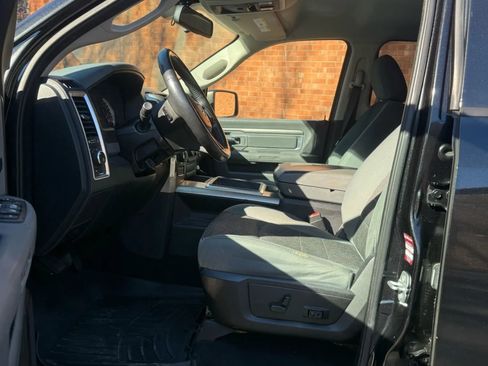 Used 2016 RAM 1500 Big Horn image 28