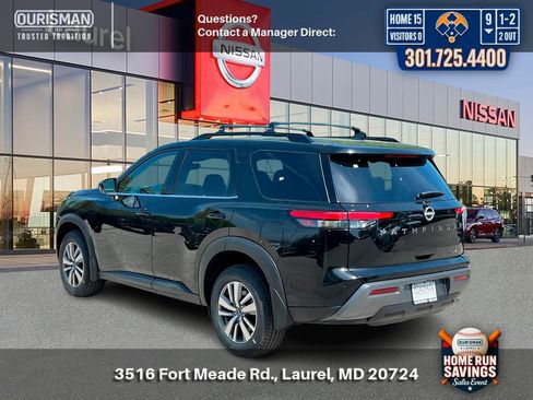 New 2026 Nissan Pathfinder SL image 3