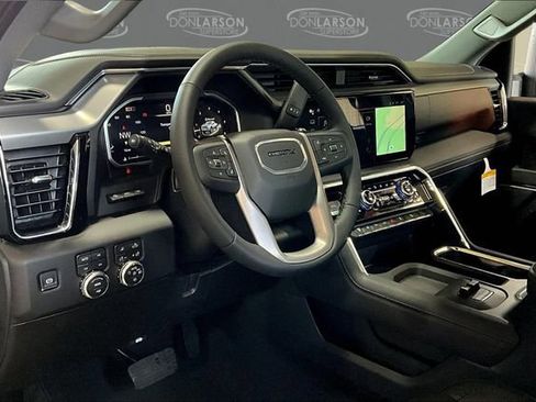 New 2026 GMC Sierra 2500 Denali w/ Denali Reserve Package image 9