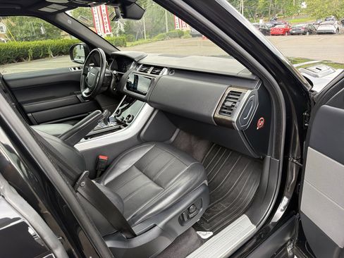 Used 2018 Land Rover Range Rover Sport HSE AWD/4WD image 43