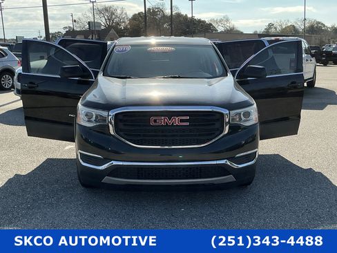 Used 2019 GMC Acadia SLE image 29