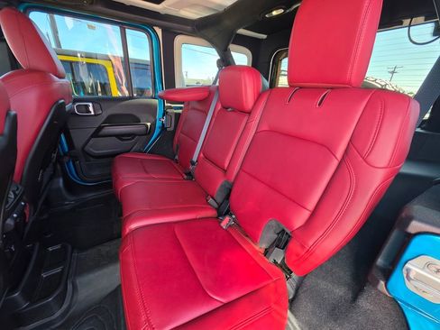 Used 2024 Jeep Wrangler Unlimited Rubicon 392 image 8