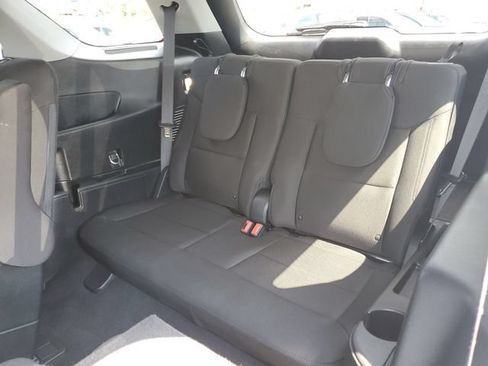Used 2021 Ford Explorer XLT AWD/4WD image 31