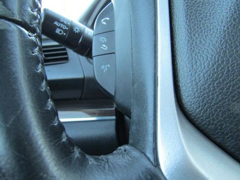 Used 2015 Honda CR-V Touring image 36