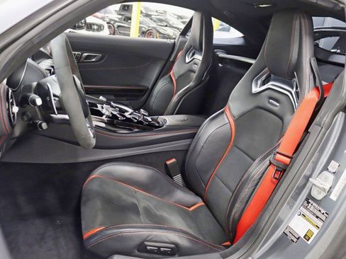 Used 2016 Mercedes-Benz AMG GT S image 28
