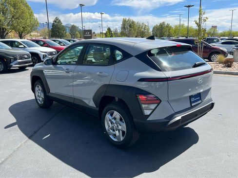 Certified 2026 Hyundai Kona SE AWD/4WD image 11