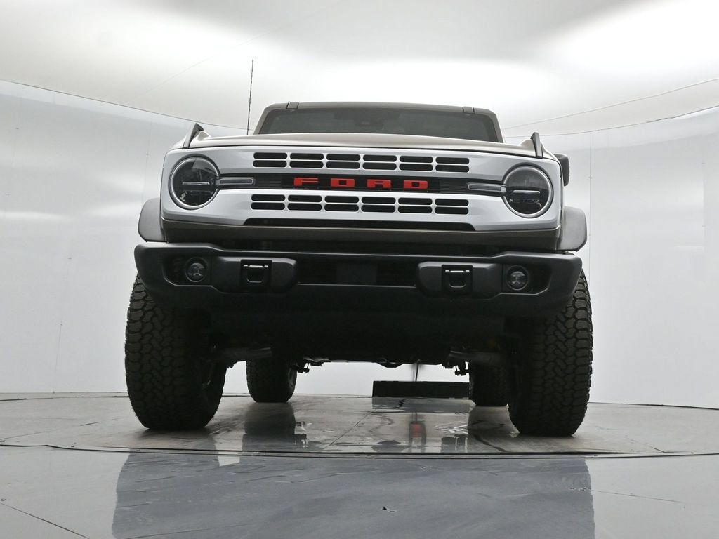 Certified 2026 Ford Bronco Heritage Edition AWD/4WD image 44