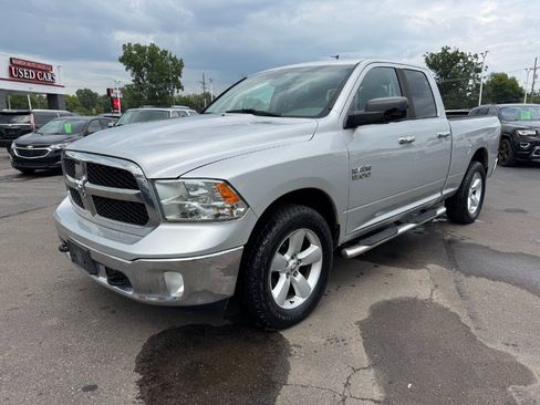 Used 2013 RAM 1500 Classic SLT w/ Remote Start & Security Group AWD/4WD image 1