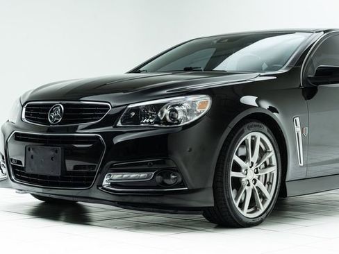 Used 2015 Chevrolet SS RWD image 10