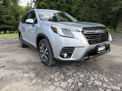 Certified 2023 Subaru Forester Limited AWD/4WD image 2