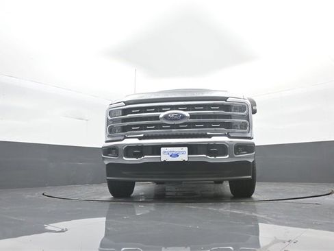 New 2026 Ford F250 Lariat w/ FX4 Off-Road Package image 25