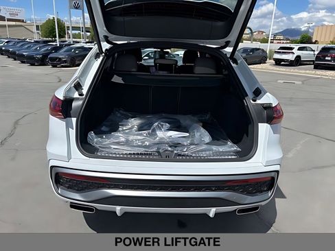 New 2026 Audi Q5 Premium Plus AWD/4WD image 16