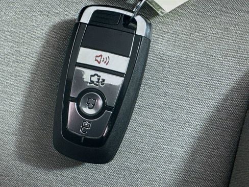 Used 2024 Ford Mustang Coupe image 34