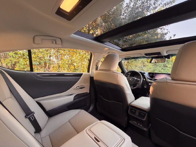 Certified 2021 Lexus ES 350 w/ Premium Package FWD image 37