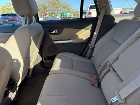 Used 2013 Ford Edge SEL image 19