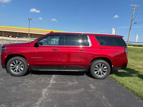 Used 2024 Chevrolet Suburban LS w/ Max Trailering Package AWD/4WD image 7