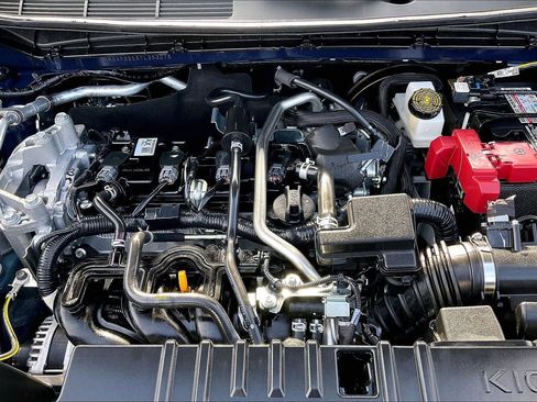 New 2026 Nissan Kicks S image 11