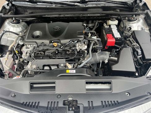 Used 2023 Toyota Camry LE image 9