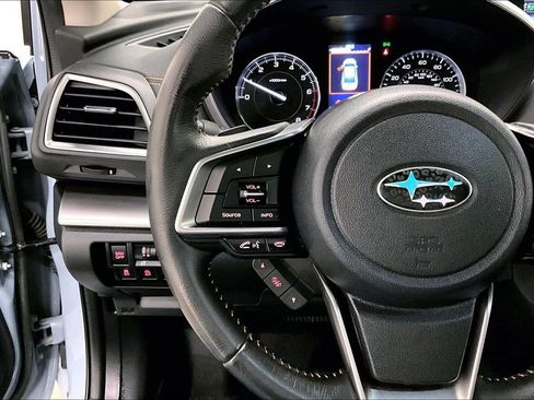 Used 2023 Subaru Crosstrek 2.5i Limited AWD/4WD image 11