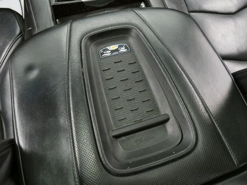 Used 2015 Cadillac Escalade ESV Platinum image 22