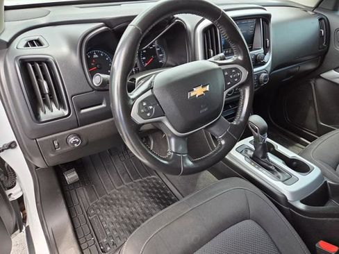 Used 2022 Chevrolet Colorado LT w/ Redline Special Edition RWD image 27