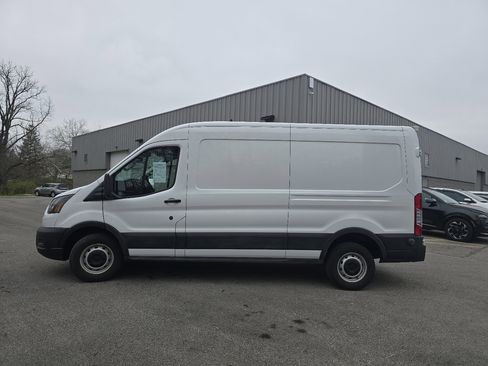 Used 2020 Ford Transit 250 Medium Roof image 7